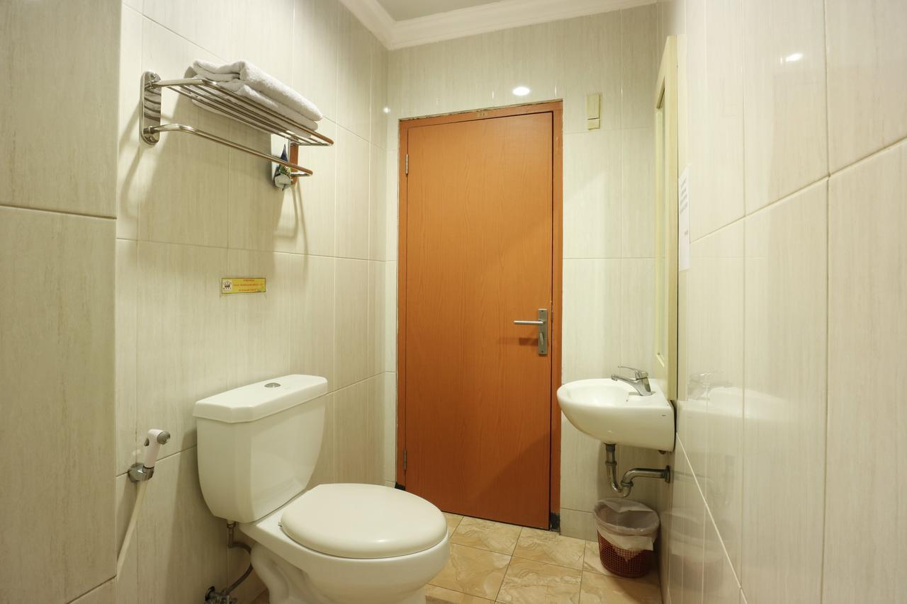 Raja Residence Jakarta Zimmer foto